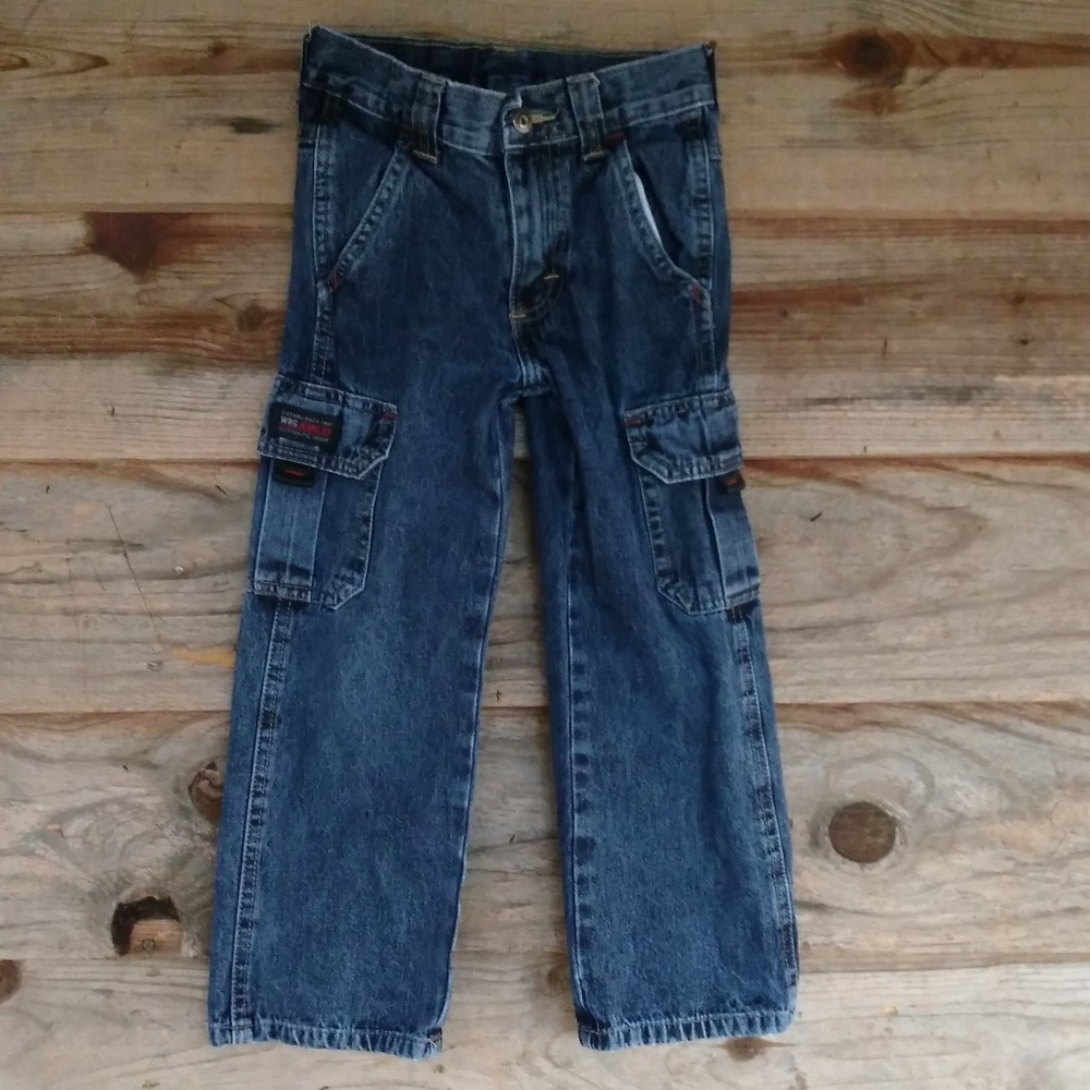 Wrangler blue jeans w/side pockets boys 5 SLIM